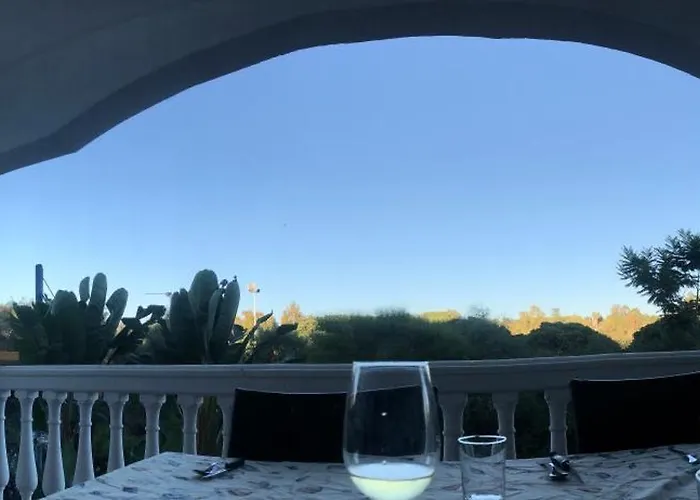 Dama De Noche 5 Pax Y Terraza En Puerto Banus