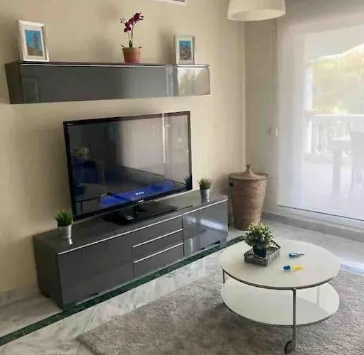 Apartment Dama De Noche 5 Pax Y Terraza En Puerto Banus Marbella