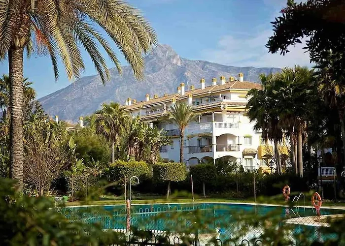 דירה Dama De Noche 5 Pax Y Terraza En Puerto Banus *